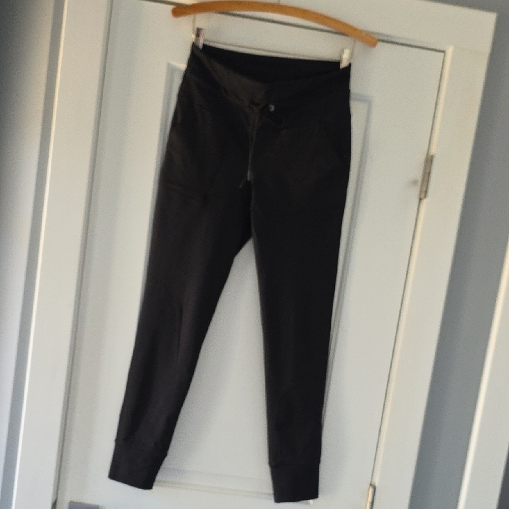 Old Navy Black High-Rise Leggings